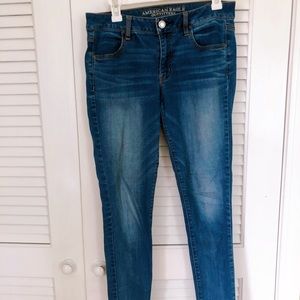 American Eagle Blue Jeans